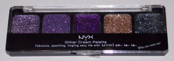 PALETA SOMBRA COM GLITTER NYX - COR: ROYAL VIOLETS