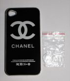 CAPA IPHONE CHANEL LED - COR: PRETO COM BRANCO